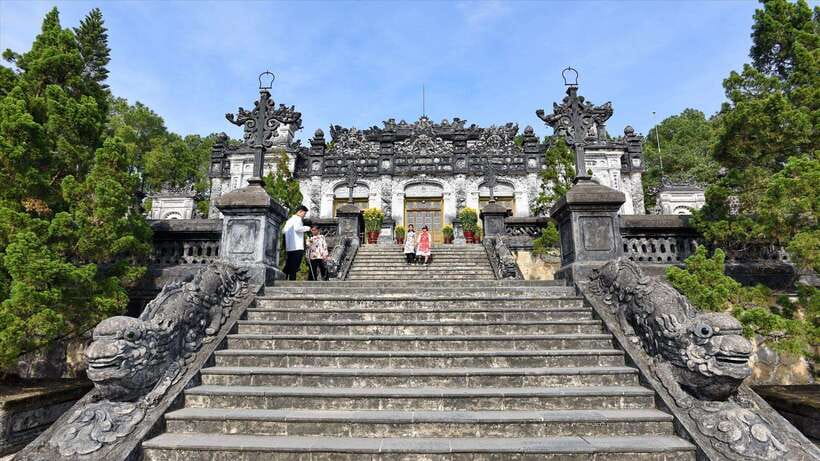 Hoi An/Da Nang : Private Day Trip to Imperial City - Hue - Khai Dinh Mausoleum: UNESCO royal architecture with a dramatic edge