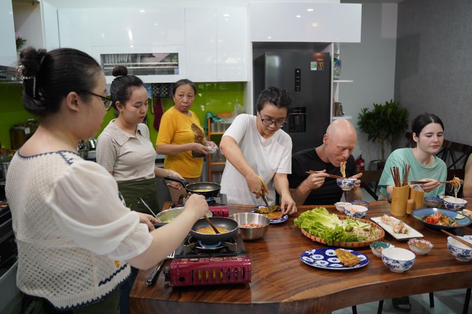 Hoi An/Da Nang: Vietnamese Cooking Class with Transportation - How the 150 Minutes Usually Works: Chop, Cook, Taste