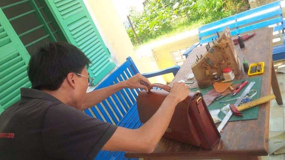 Hoi An: Experience Handmade Leather Making in Oldtown - What to bring, what not to bring, and who should skip this