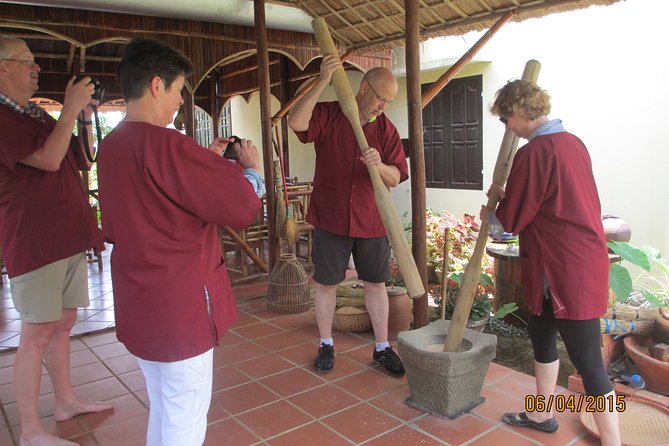 Hoi An Farming and Fishing life Experience Tour - Rice Paddies and Buffalo-Spotting Moments