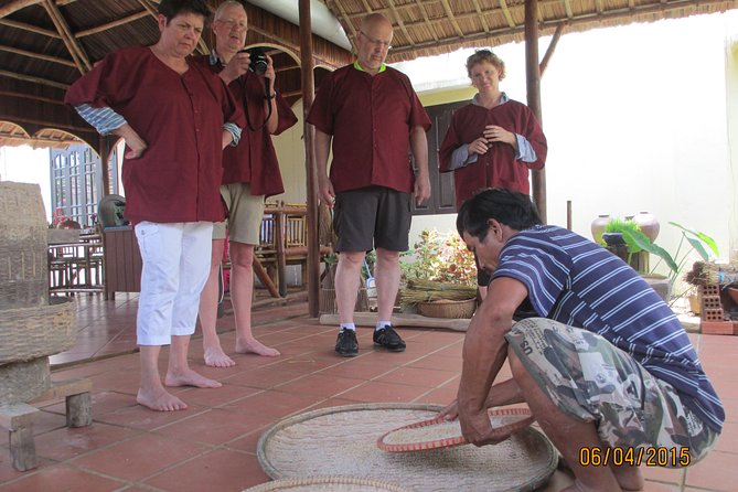 Hoi An Farming and Fishing life Experience Tour - River Cruise to Basket Boat Fishing Time