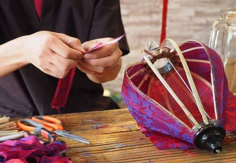 Hoi An: Foldable Lantern Making class with Local Family - What the 1-hour class feels like (and what you’ll learn)