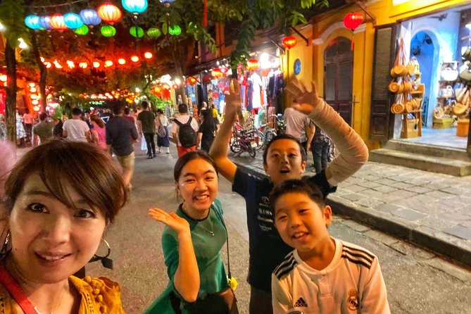 Hoi An Food Trail by Night with Boat Trip - River sampan escape and lantern wishes on the water