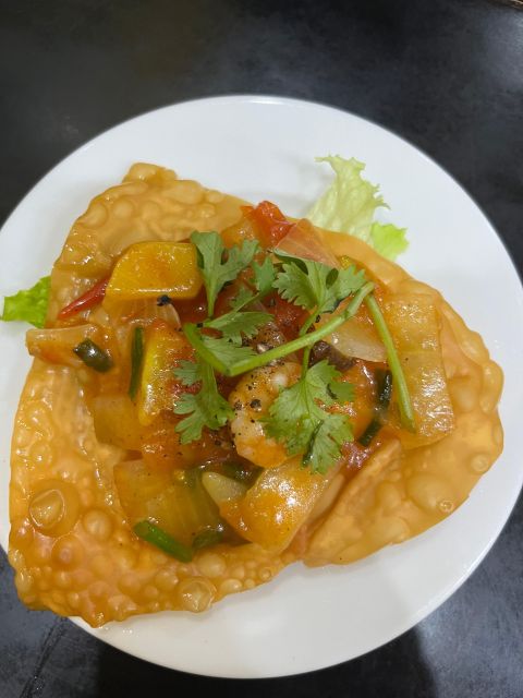 Hoi An hiden food adventure - The 100-year dumpling factory stop (and why it matters)