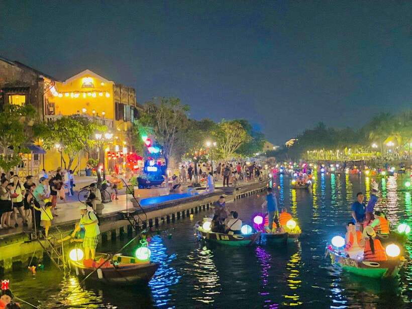 Hoi An: Hoai River Boat Ride with Flower Lantern Release - Key things to notice before you go