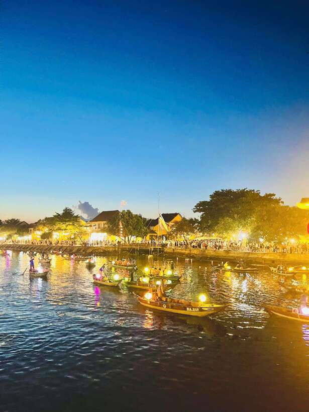 Hoi An: Hoai River Boat Ride with Flower Lantern Release - The 20-minute rhythm: a quick itinerary that doesn’t waste your night