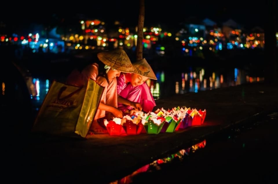 Hoi An: Hoai River Night Boat Trip and Floating Lantern - Night Market Time After: Souvenirs While the Atmosphere Is Alive