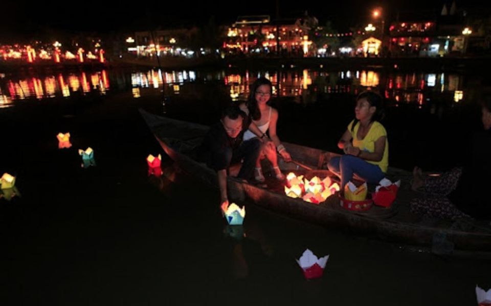 Hoi An: Hoai River Night Boat Trip and Floating Lantern - Timing: When You’ll Wait, and How to Avoid the Rush