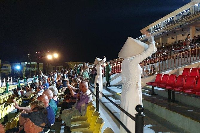 Hoi An Impression show (The real world performance) - Pickup, Water, and the Post-Show Taxi Problem