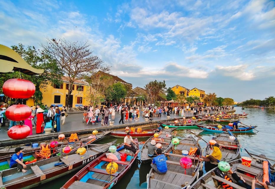 Hoi An: Lady Buddha, Marble Mountains, Coconut & Hoi An Tour - Hoi An Ancient Town with lantern-time photos: Japanese Bridge and Phuc Kien Pagoda