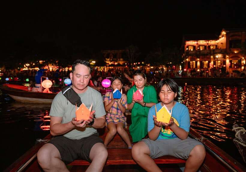 Hoi An : Lantern Boat Ride & Flower Lantern Making Class. - Who This Lantern Boat Experience Fits Best