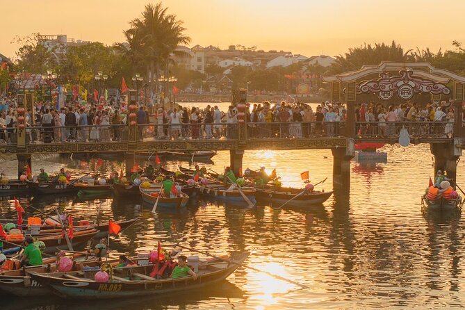 Hoi An Lantern Making Class with Lantern Boat Trip - What makes this Hoi An lantern class feel different