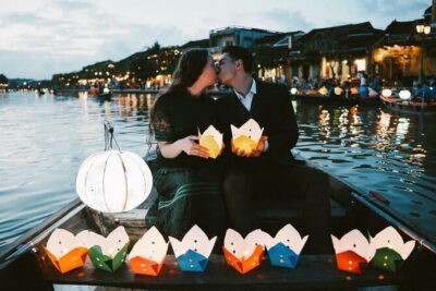 Hoi An Lantern Shop & Boat Photoshoot – Night Experience - Stop 1: A private photoshoot inside the lantern shop