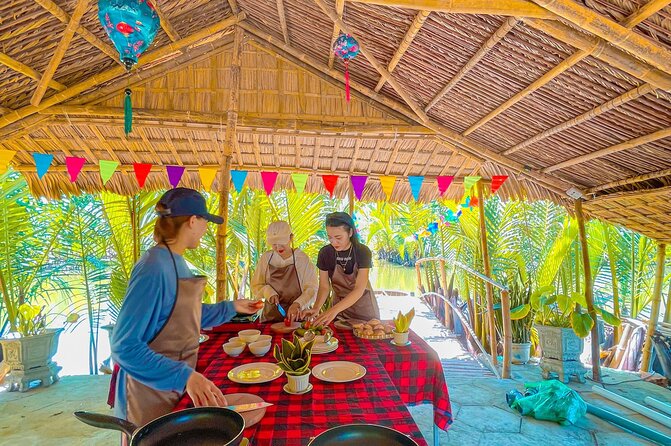 Hoi An: Market Visit, Basket Boat Ride, and Cooking Class - A Half-Day Recipe: Market, Basket Boat, Cooking Class