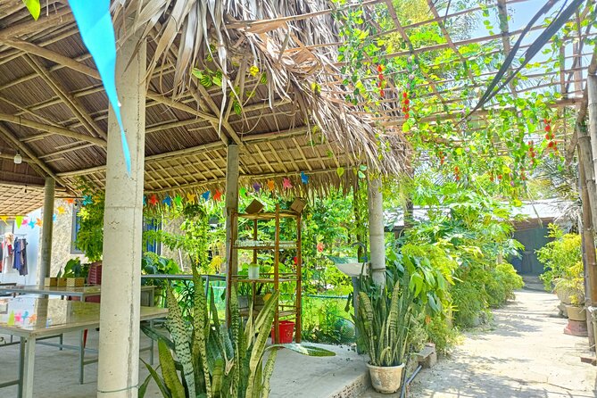 Hoi An: Market Visit, Basket Boat Ride, and Cooking Class - Bay Mau Coconut Forest on a Bamboo Basket Boat: Calm Water, Local Stories