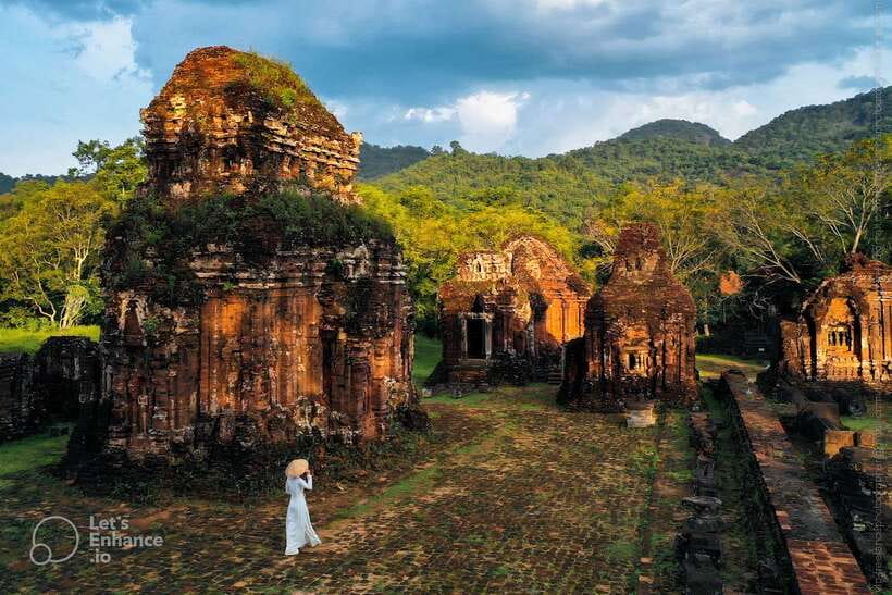 Hoi An: My Son Sanctuary Early Morning w. Champa Food Brunch - The ride from Hoi An: van pickup and coffee that actually starts the day