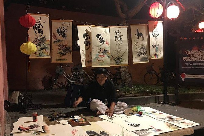 Hoi An Night Heritage And Lantern Experience - Hoi An Night Market: Souvenirs and Street-Level Atmosphere