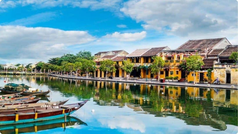 Hoi An: River Lantern Boat Experience with Free 5G eSIM - Value for $8: what you get that you would otherwise pay for