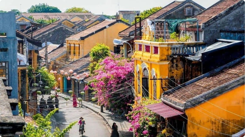 Hoi An: River Lantern Boat Experience with Free 5G eSIM - Should you book this Hoi An lantern boat with free 5G eSIM?