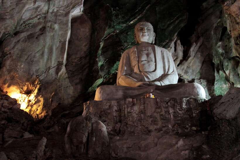Hoi An: Secrets Of The Marble Mountains & Linh Ung Pagoda - Inside Marble Mountains: steps, pagodas, and cave time