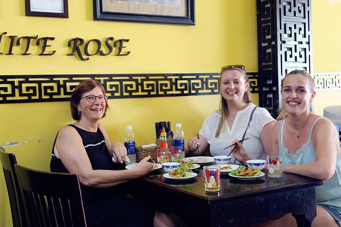 Hoi An Street Food Safari Tour - Mapping a 40-Food Menu into at Least 15 Tastings