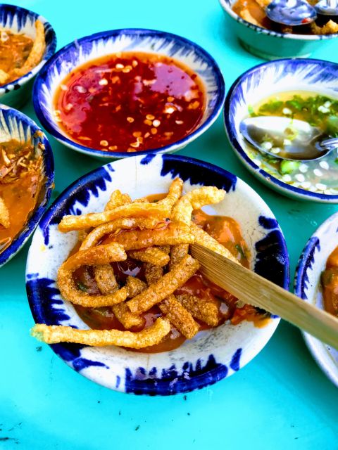 Hoi An Street Food Tour by Motorbike - Start at the famous bakery for a banh mi-style sandwich