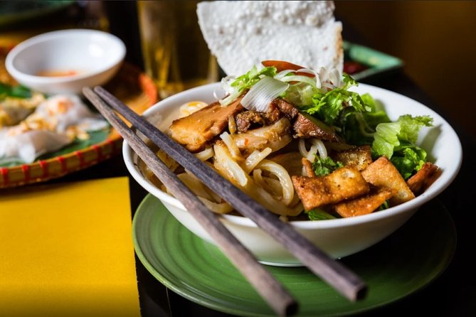 Hoi An Street Food Tour- The Real Taste Of Hoi An - Night in Hoi An: the walking portion is more than filler