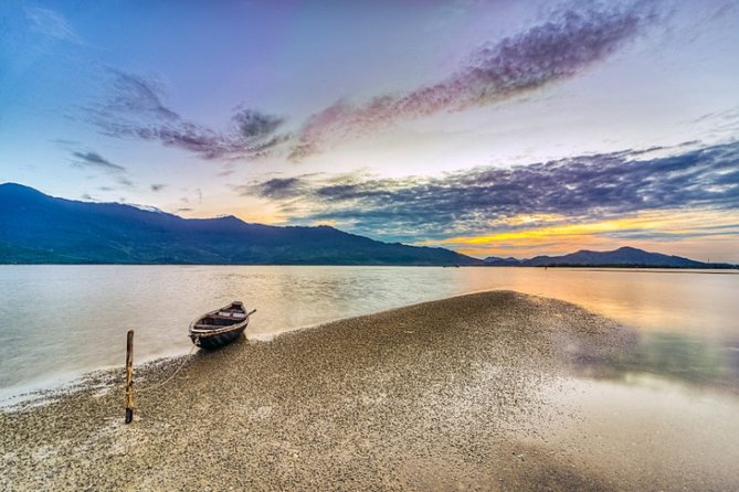 Hoi An To Phong Nha By Private Car - Comfort and communication: what the private driver setup buys you
