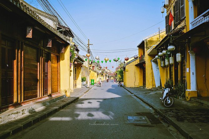 Hoi An 'Town & Country' Private Tour - 10:30 meet-up, covered market energy, and an easy start