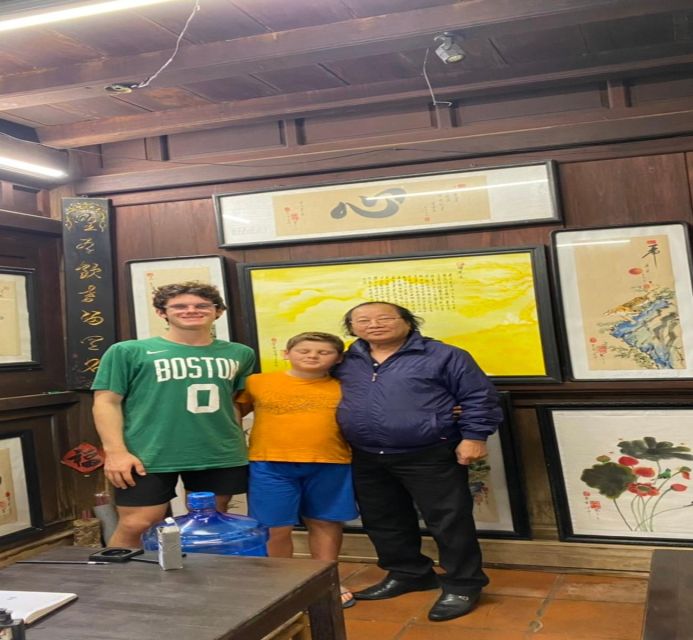 Hoi An: Traditional Vietnamese Calligraphy Class in Oldtown - From practice strokes to your own calligraphy artwork