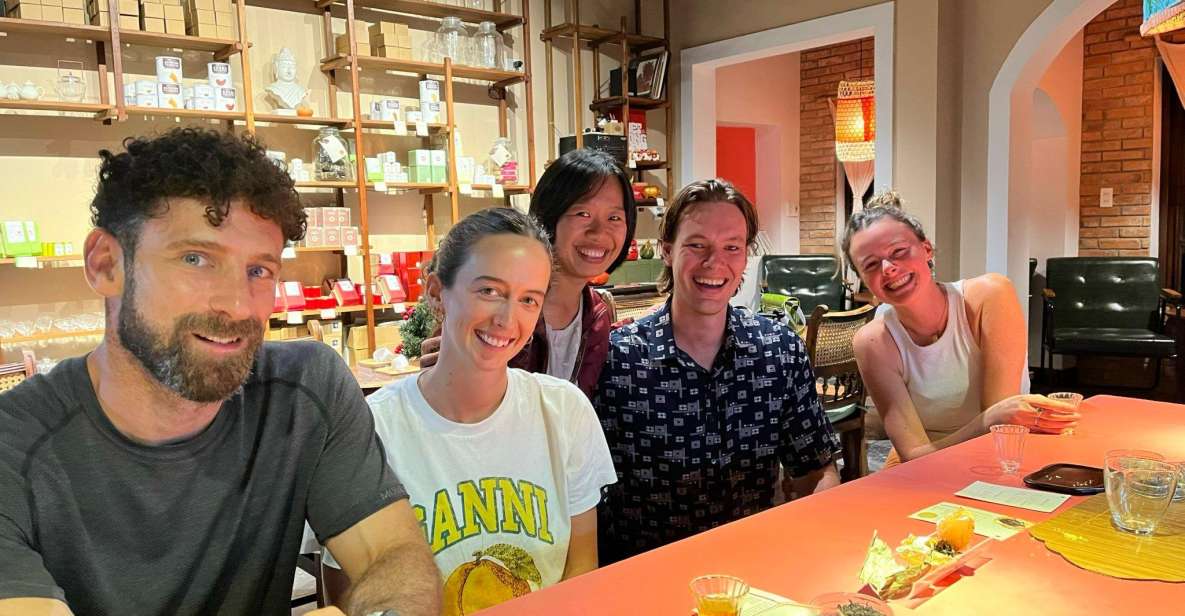 Hoi An Vegan Food Tour - Guide Power: English-Speaking Storytelling That Feels Like a Welcome