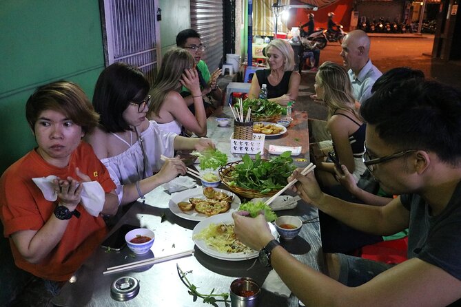 Hoi An Vespa By Night Street Food Tour - Hoi An Ancient Town street-food stop: White Rose dumplings and lantern-lit moments
