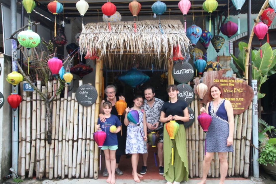 Hoi An: Vietnamese Foldable Lantern Making Class - Full workshop (90 minutes to 2 hours): making the lantern from scratch