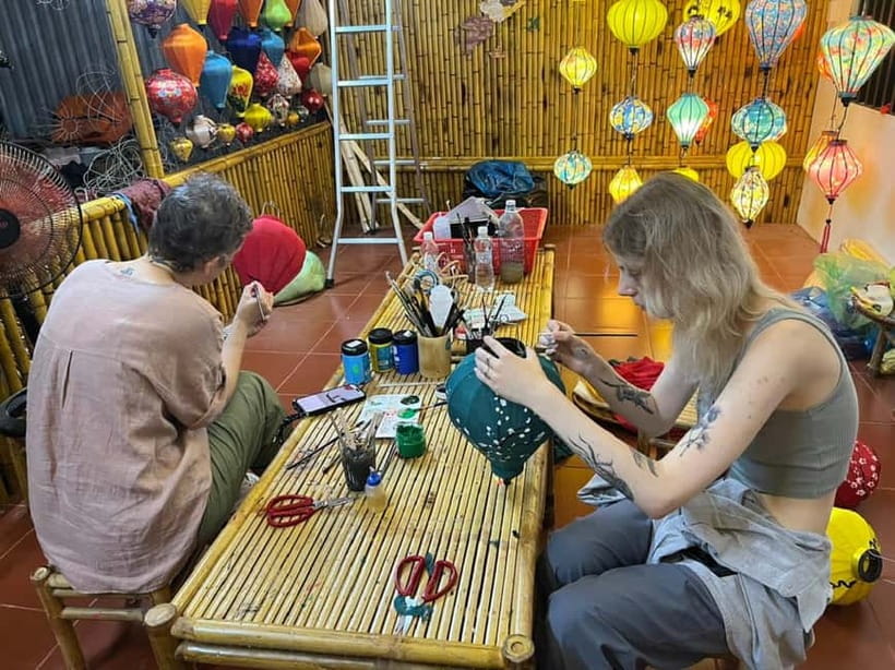 Hoi An: Vietnamese Foldable Lantern Making Workshops - What You’ll Make: Foldable Lantern Styles and Silk Choices