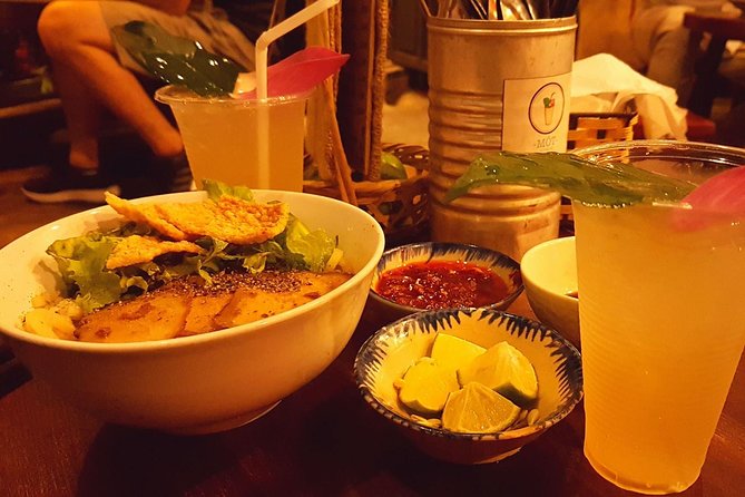Hoi An Walking Street Food - Private Tour - Night-market-to-old-town flow: pace, heat, and practical comfort