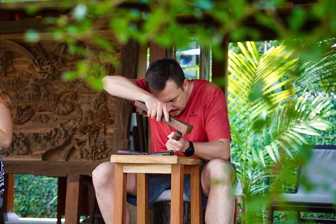 Hoi An Wood Carving: Create Your Art Wood with Master Artisan - Who you’ll learn from: patient hands and practical teaching