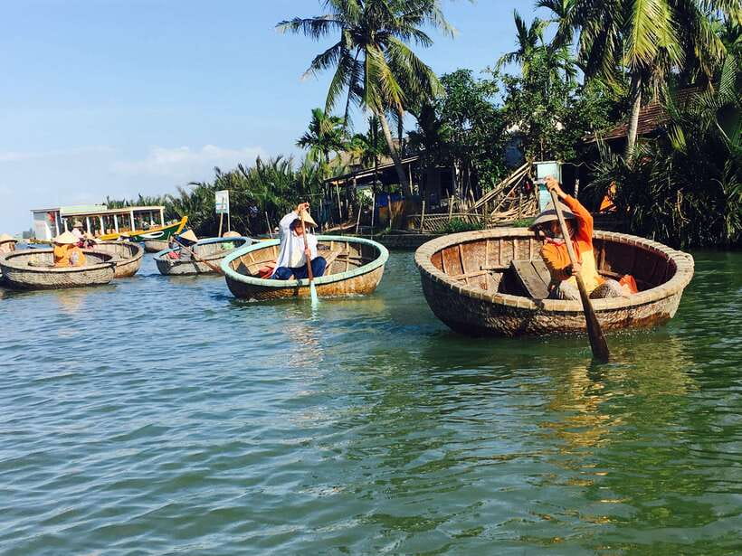 Hoian/ Danang: Coconut Basket Boat and Hoi An City tour - The wet market, folk culture museum, and traditional theatre stops