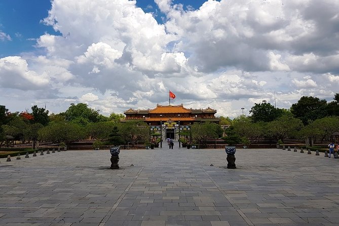 Hue City Tour From Hoi An- Hue Day Tour From Hoi An - Perfume River dragon boat to Thien Mu Pagoda: a calm start inside the busy day