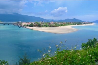 Hue city tour from Hoi An or Da Nang - Private tour - Hai Van Pass: quick stop, big views, good energy
