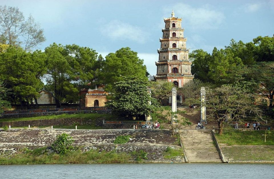 Hue City Tour with Dragon Boat from Hue or Danang or Hoi An - Hue’s royal tombs: Minh Mang, Tu Duc, and Khai Dinh