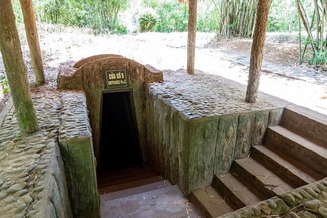Ky Anh Tunnel & Cham Old Tower By Private Tour History of War - Chien Dan Cham Tower: A calm, detailed stop after the tunnels