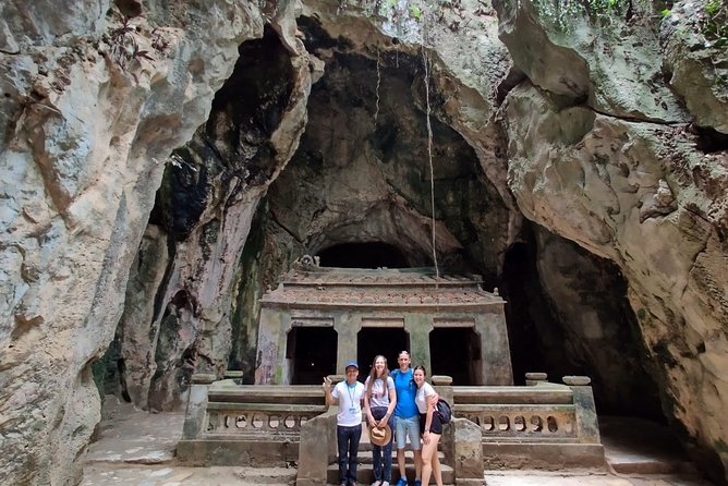 LOVELY PILGRIMS to MARBLE MOUNTAIN & DRAGON BRIDGE & LADY BUDDHA - Key highlights worth getting excited about