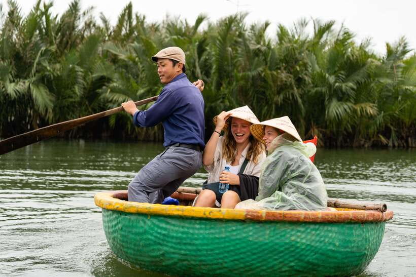 Mad Monkey Hoi An Cooking Class & Bamboo Boats - Key highlights worth caring about