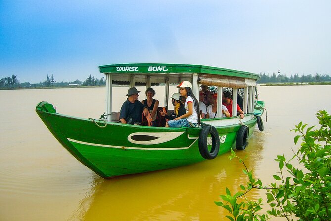 My Grandma's Home Cooking Class in Hoi An - From 61 Ngô Quyền to the river delta: how the day starts