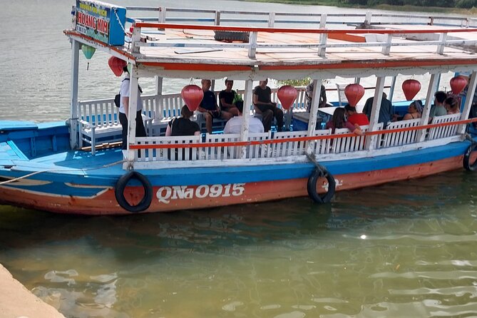 My Son Sanctuary and Boat Trip Sunset private Tour - Apsara dance and the long-whistle performance: what to watch for