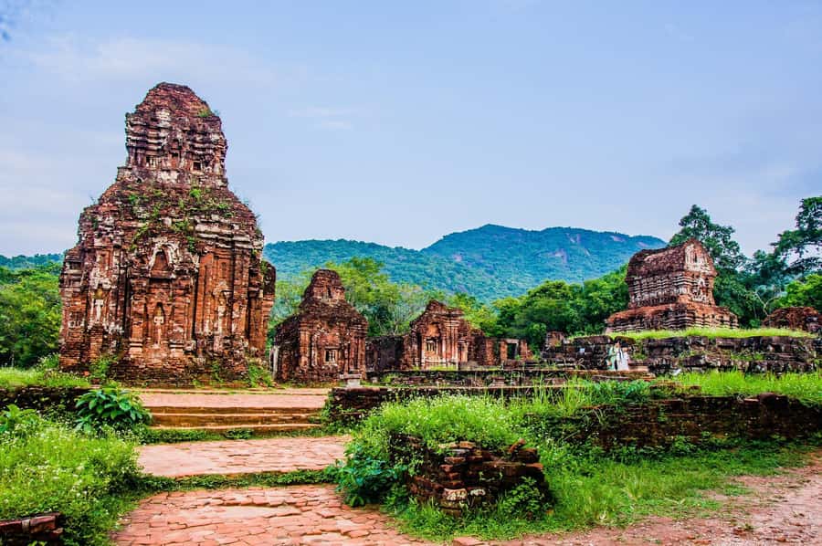 My Son Sanctuary Early Morning Tour From Hoi An - Why My Son at sunrise is a smarter plan than later