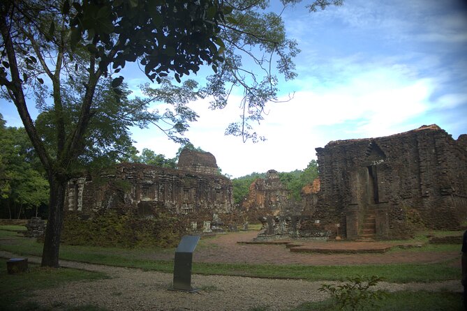 My Son Sanctuary Private Tour - Early Morning or Half Day Tour - Champa Construction and Sacred Practices Explained by Your Guide