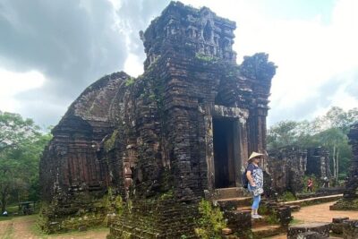 My Son Sanctuary Small-Group Trip From Hoi An - Stop 1 in Hoi An: The UNESCO Pre-Game
