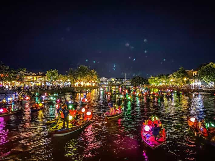 Night Boat Trip and Floating Lantern on Hoai River Hoi An - Hoi An at Night From the River: The Value of a 20-Minute Cruise