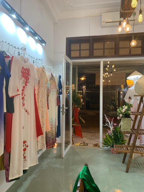 One Day Ao Dai Rental in Hoi An - Yellow Walls, Old Alleys, and Bougainvillea Shade: Your Photo Route